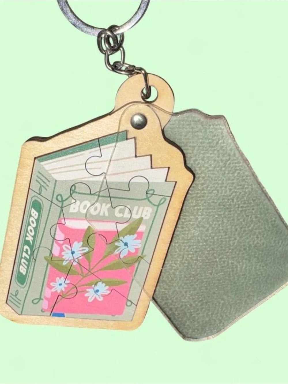 Book Club Keychain - Pink & Green - Picture 3 of 4